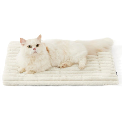 Liora™ Self-Warming Pet Bed